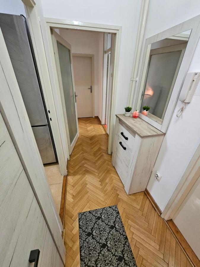 Slavija Apartment Белград Екстер'єр фото