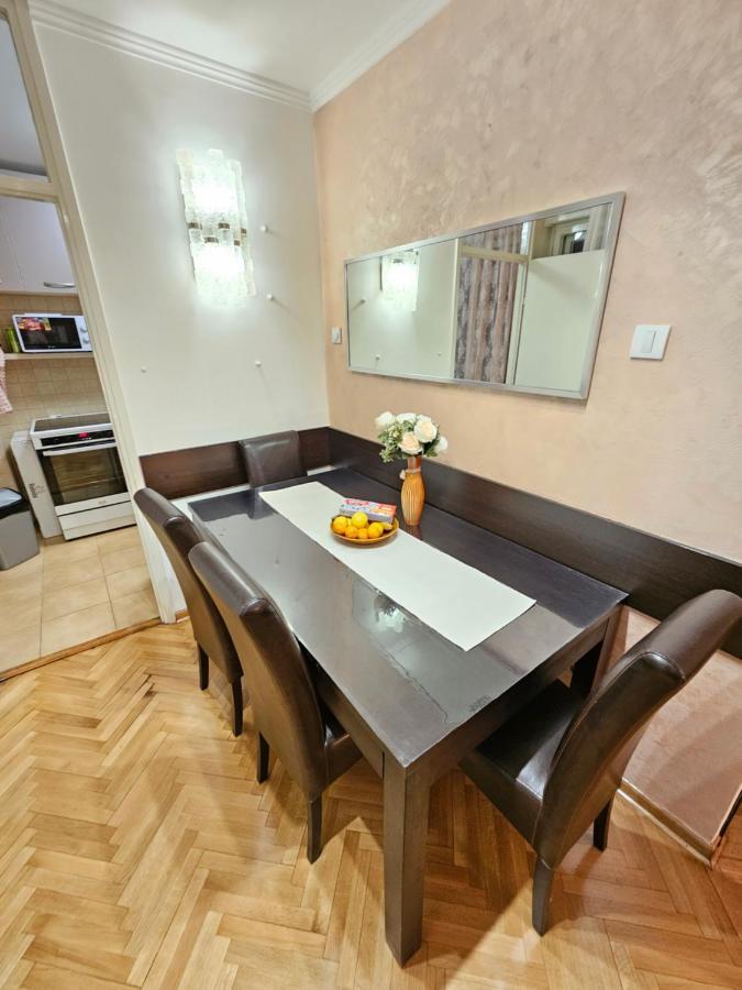 Slavija Apartment Белград Екстер'єр фото